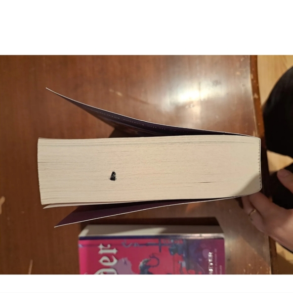 📚 Cinder & Scarlett - Marissa Meyer - Picture 4 of 6